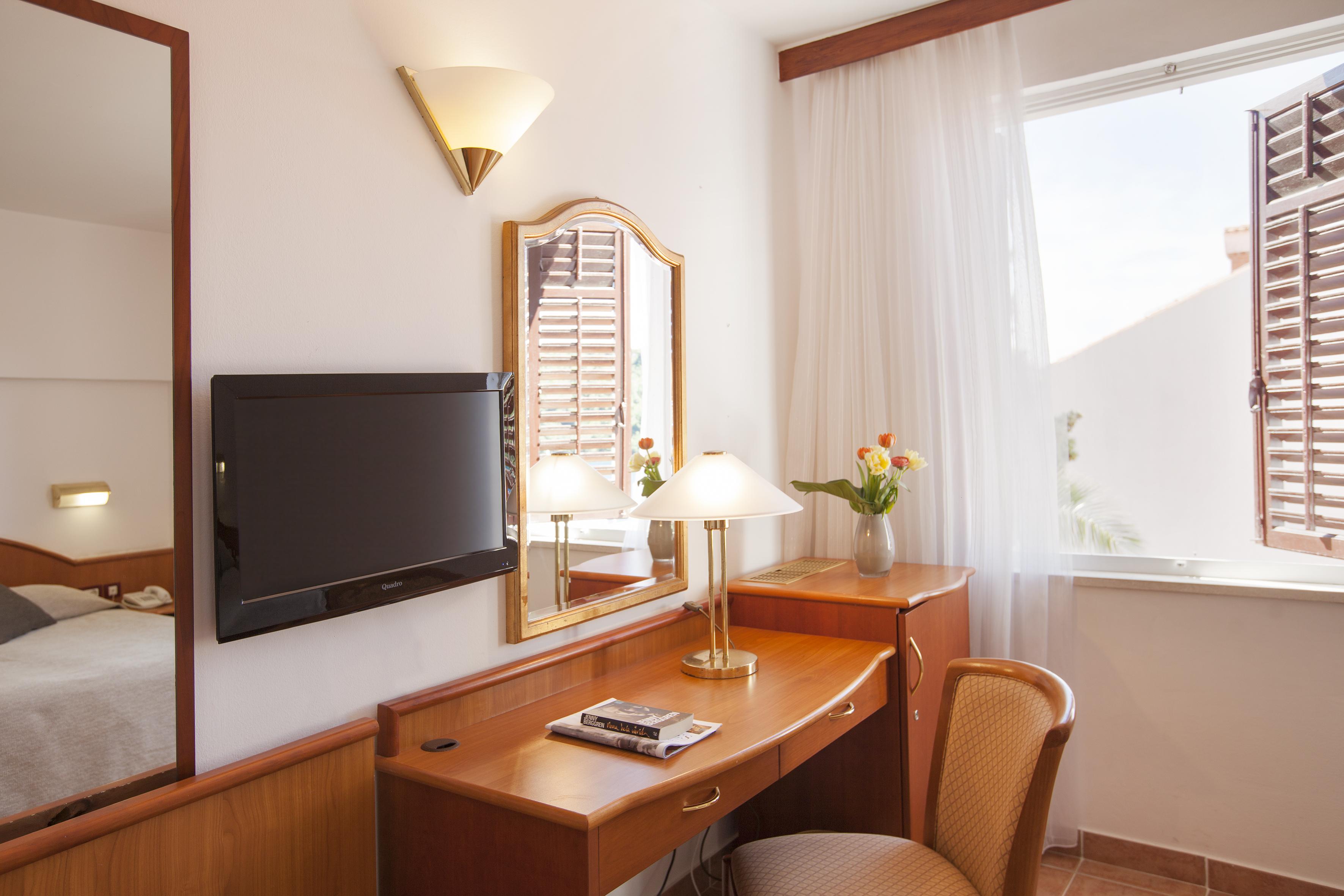 Hotel Odisej Govedari Bagian luar foto