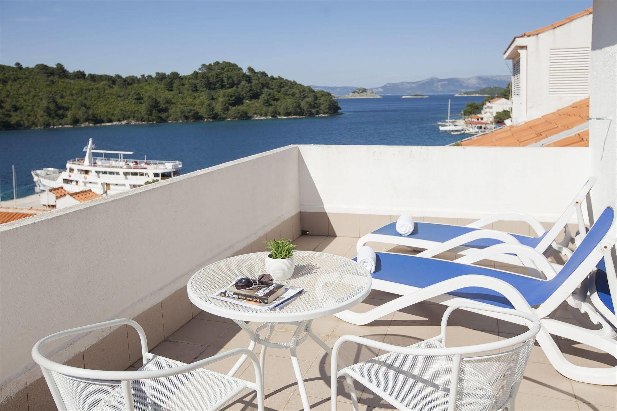Hotel Odisej Govedari Bagian luar foto